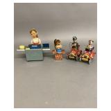 4 Vintage Tin Toys Wind-Up and Battery Op