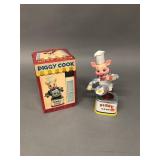 Yonezawa Piggy Cook Battery Op Chef