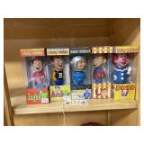 5 Funko Wacky Wobbler Bobbleheads