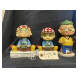 4 Googly-Eyed Bobbleheads Gold Bowling