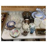 Pitcher and Bowl, Chinaware, Serving Dishes