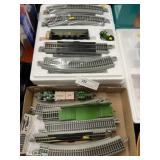 John Deere HO Scale Freight Cars with Track