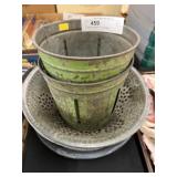 Metal Fruit Baskets, Gray Agateware