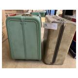 (2) Vintage Travel Cases