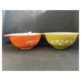 (2) Vintage Pyrex Mixing Bowls