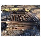 (10) 5 Ft. Scaffolding Uprights