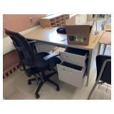 5ft Double Pedestal Office Desk w/ Chair