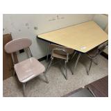 5ft Student Table w/ 3 Chairs