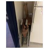 Wheelchair & Crutches