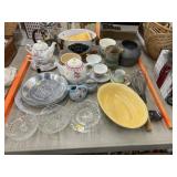 Teapots, Serving Dishes