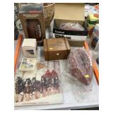 Footballs, Bureau Box