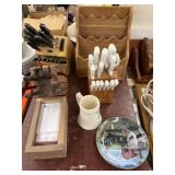 Knife Sets, Collector Plate