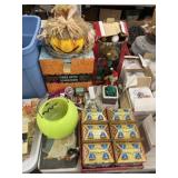 Holiday Decor, Candy Tins