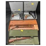 Marx Miniature Guns with Soldier