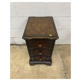 Hooker 3-drawer Nightstand