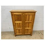 Pine 2-door Cabinet