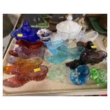 Fenton and Unsigned Art Glass Shoes & Paperweights