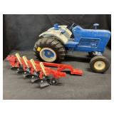 Ertl Ford Tractor with IH Plow