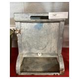 Primitive Countertop Gravity Bin