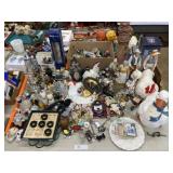 Novelty Shakers, Figurines, Home Decor