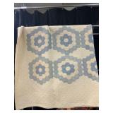 Flower Garden Pattern Quilt