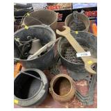 Cast Iron Pots, Kettles & Pails