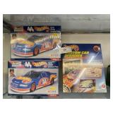 Model Kits with Hot Wheels Play Set