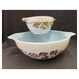 Vintage Pyrex Chip & Dip Bowls with Metal Holder