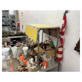 Halloween Collectibles, Vases,