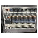 Peavey XR 1220 Powered Mixer