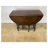 Mahogany Gate-Leg, Drop-Leaf Table