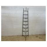 Modern Metal Tapered Display Stand