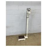 Vtg. Medical Scale