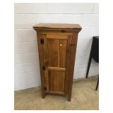 Softwood Primitive Style 1-door Cupboard