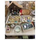 Nativity Scene, Christmas Ornaments