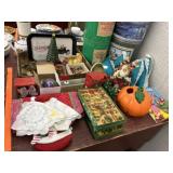 Pretzel Tins, Seasonal Decor