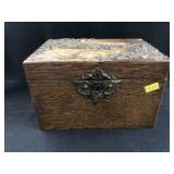 Oak Metal Decorated Jewelry Box