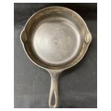 Wagner Ware No. 6 Cast Iron Frying Pan