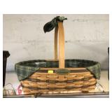 1998 Longaberger Hospitality Basket
