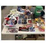 Nascar Collectibles, Pretzel Tins