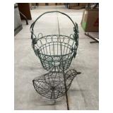 Wire Form Basket with Wire Form Bird