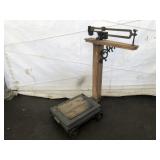 Vtg. Platform Scale