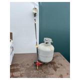 20lb Propane Tank w/ Lantern