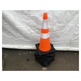 (10) Traffic Cones