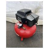 Porter Cable 135 psi Air Compressor