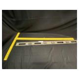 4 Ft. Level with T-Square