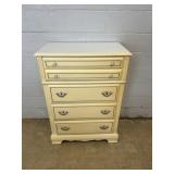 4-drawer Chest of Drawers