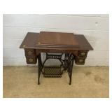 Vtg. Singer Treadle Sewing Machine