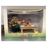 Annalee Story Book Mice