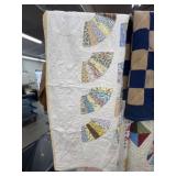 Vintage Fan Pattern Quilt